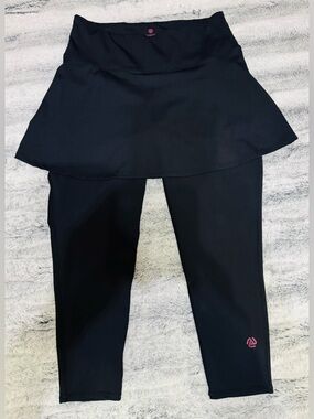 Black Skirted Athletic Leggings with Pink Logo as shown on Tik Tok, Medium